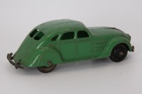 DINKY TOYS: 30a Chrysler Airflow Saloon 1946-48 - 2