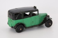DINKY TOYS: 36g Taxi with Driver 1947-50 - 2