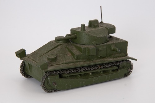 DINKY TOYS: 151a Medium Tank 1947-50