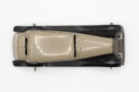 DINKY TOYS: 30c Daimler 1946-47 Beige/Black - 4