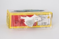 ATLAS/DINKY TOYS: 1423 Peugeot 504 Cabrio, comes with traffic sign and correct box colour dot. Boxed. - 4