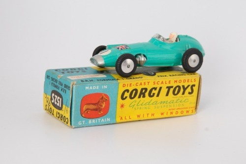 CORGI TOYS: 152S BRM Formula 1 Racing Car #1 1960-65