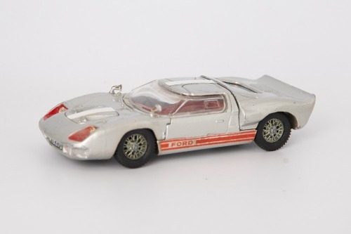 Dinky Toys: 132 Ford Gt40, 1967-74