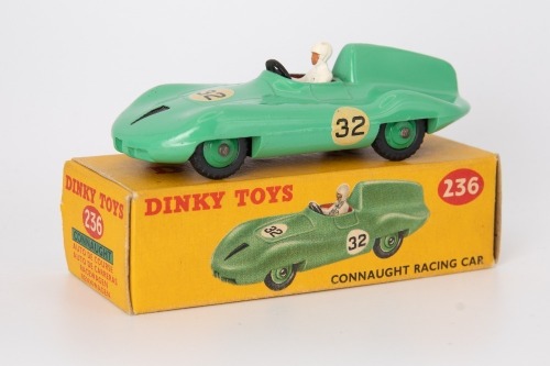 DINKY TOYS: 236 Connaught Racing Car 1956-59 RN 32