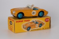 DINKY TOYS: 109 Austin Healey 100 Sports RN 21, 1955-59