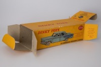 DINKY TOYS: 179 Studebaker President Sedan 1958-63 - 4