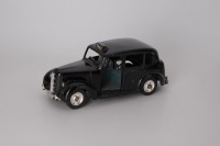 DINKY TOYS: 254 Austin FX3 Taxi 1956-59