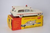 DINKY TOYS: 263 Superior Criterion Ambulance 1962-68 - 2