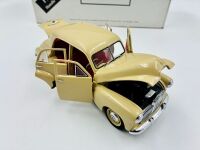 HOLDEN FX: A 1:24 scale model by Trax of the 1948-1953 Holden 48-215 with original packaging [Location: Sydney] - 14