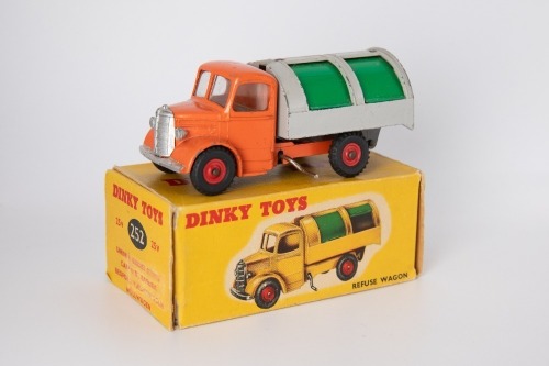 DINKY TOYS: 252 (25V) Refuse Wagon 1948-1965