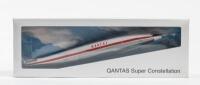 SUPER CONSTELLATION: A NOS scale 1:200 QANTAS Super Constellation model kit