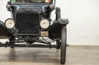 1917 Ford Model T 2-Door Roadster [Location: Melbourne] - 5