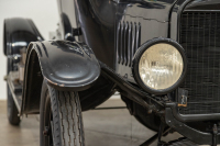 1917 Ford Model T 2-Door Roadster [Location: Melbourne] - 8