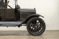 1917 Ford Model T 2-Door Roadster [Location: Melbourne] - 44