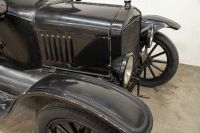1917 Ford Model T 2-Door Roadster [Location: Melbourne] - 55