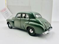 HOLDEN FX: A 1:24 scale model by Trax of the 1948-1953 Holden 48-215 with original packaging [Location: Sydney] - 7