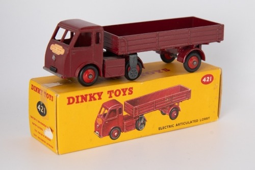 DINKY TOYS: 421 Electric Articulated Lorry 1955-1959