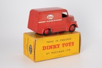 DINKY TOYS: 450 Trojan 15 CWT Van in 'Esso' livery c1954-1963 - 2
