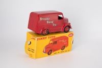 DINKY TOYS: 455 Trojan Van in 'Brooke Bond Tea' livery 1957-1960 - 2