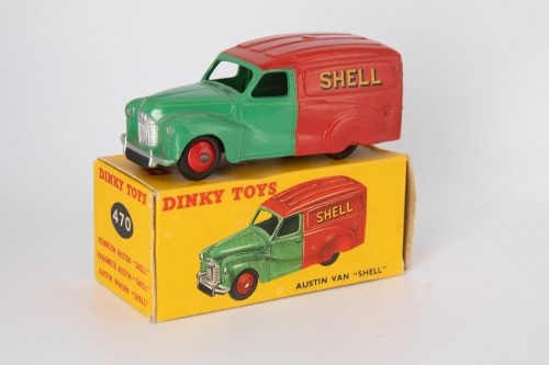 DINKY TOYS: 470 Austin Van in 'Shell/BP' livery 1954-1956