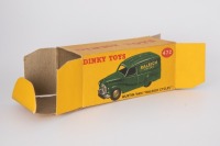 DINKY TOYS: 472 Austin Van in 'Raleigh Cycles' livery c1956-1960 - 4