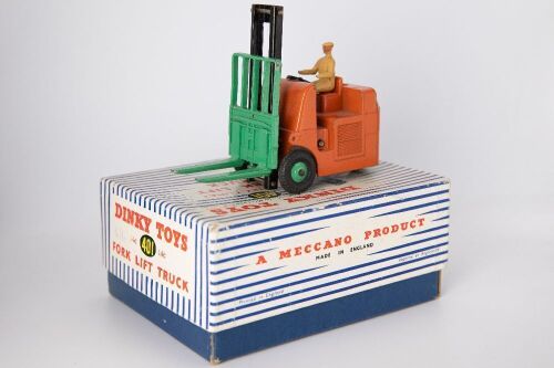 DINKY TOYS: 401/14C Coventry Climax Fork Lift Truck 1950-1954