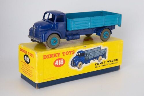 DINKY TOYS: 418 Leyland Comet Wagon late 1950s