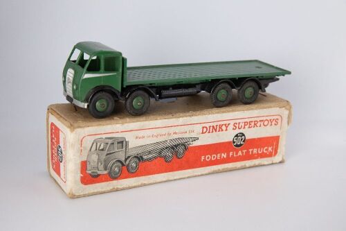 DINKY SUPERTOYS: 502 Foden Flat Truck c1947-1951