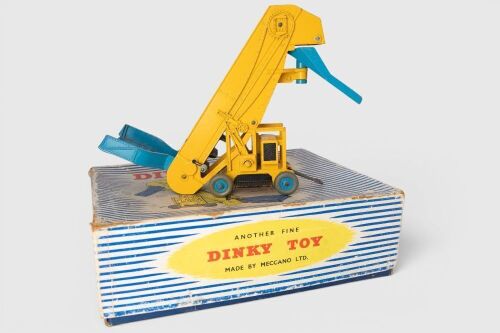 DINKY TOYS: 564 Elevator Loader 1954-1968