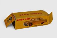 DINKY TOYS: 170 Ford Fordor 1958-59, &lsquo;lowline version&rsquo; - 4