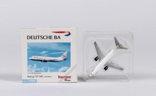 BOEING: A NOS 1:500 sale Herpa wings Boeing 737-300 Deutsche BA "Schrifttanz"