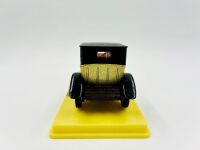 PANHARD-LEVASSOR ROYALE: A 1:43 scale model by Solido of the 1925 Panhard-Levassor with original packaging [Location: Sydney] - 8