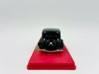 CITRO&Euml;N 15CV: A 1:43 scale model by Solido of the 1939 Citro&euml;n 15CV with original packaging [Location: Sydney] - 6