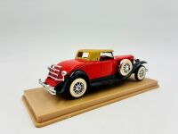 DUESENBERG MODEL J: A 1:43 scale model by Solido of the 1935 Duesenberg Model J Convertible with original packaging [Location: Sydney] - 6