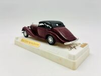 MERCEDES-BENZ 540K: A 1:43 scale model by Solido of the 1939 Mercedes-Benz 540K with display case [Location: Sydney] - 7