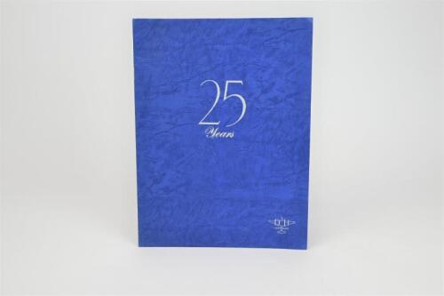 DE HAVILLAND: A De Havilland Aircraft Pty.Ltd Australia 25 Year publication. Circa 1950's