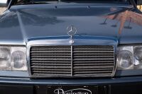 1990 Mercedes-Benz 300CE-24 Coupe [Location: Sydney] - 6