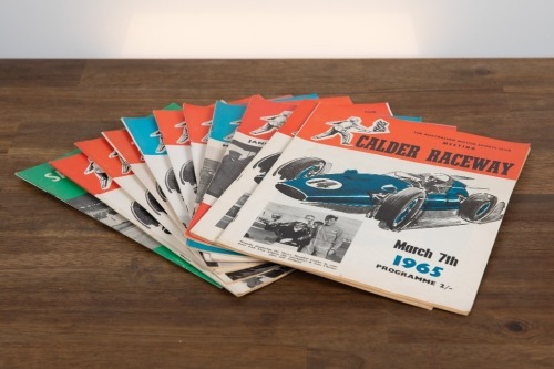 CALDER / SANDOWN: A group of ten official programmes mostly from events held at Calder and Sandown in the 1960s