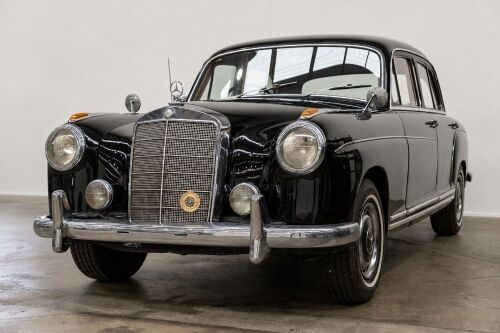 1959 Mercedes-Benz 220S 'Ponton' Saloon - NO RESERVE [Location: Melbourne]