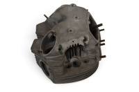 NORTON: A Norton 750 cylinder head, perfect fins & exhaust threads [Location: Melbourne] - 4