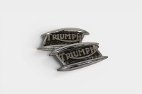 TRIUMPH: A pair of Triumph tank badges to suit Tiger Cub & US Tiger 100 models