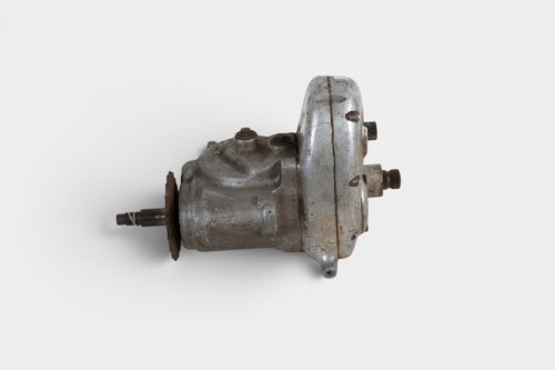 NORTON: A Norton laydown gearbox, marked 'G1016532', complete [Location: Melbourne]