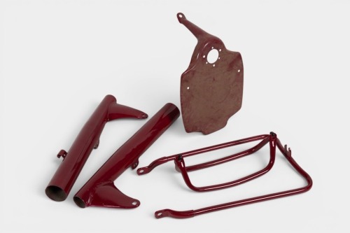 TRIUMPH: A group of Triumph pre unit parts with matching paintwork