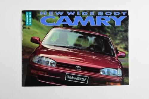 TOYOTA: A 1993 Toyota Camry sales brochure