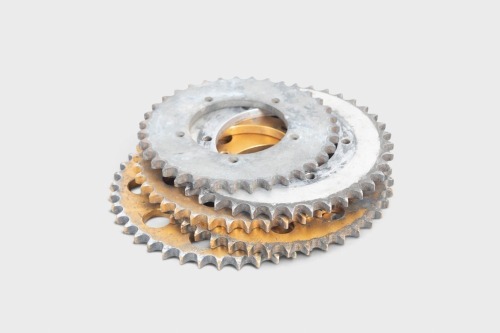 SPROCKETS: A set of various sized Ducati 900 rear sprockets & one gearbox sprocket [Location: Melbourne]