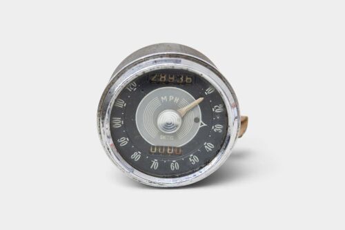 SMITHS: A Smiths c1960s 120 MPH speedometer with counter, 7cm diameter lens [Location: Melbourne]