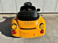 VOLKSWAGEN: An electric kids ride-on Volkswagen Beetle, 94cm length [Location: Sydney] - 11