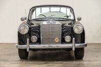 1959 Mercedes-Benz 220S 'Ponton' Saloon - NO RESERVE [Location: Melbourne] - 15