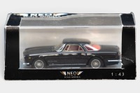 FIAT: A 1:43 scale Norev Models Fiat 1500 Cabriolet in white
