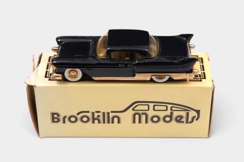 CADILLAC: A 1:43 scale Brooklin Collection White Metal model of a 1957 Cadillac Eldorado
